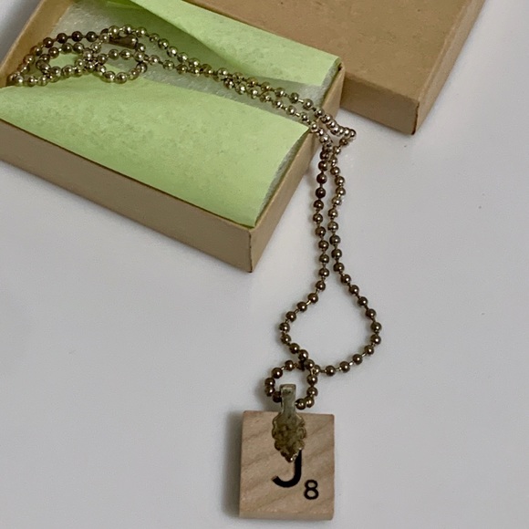 NIB  Recycled artisan Scrabble necklace - J - toadstool - Picture 2 of 2